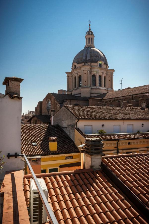 La Terrazza Apartment - Smart Holiday Мантуя Экстерьер фото